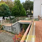 בית אירוח Casa Sananda A *